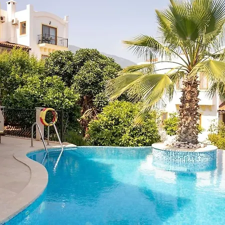 Limon, Cukurbag Peninsula-kas Villa